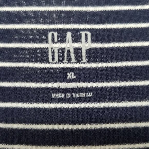 EUC Gap XL V-neck navy and white stripe long sleeve t shirt - Picture 2 of 5